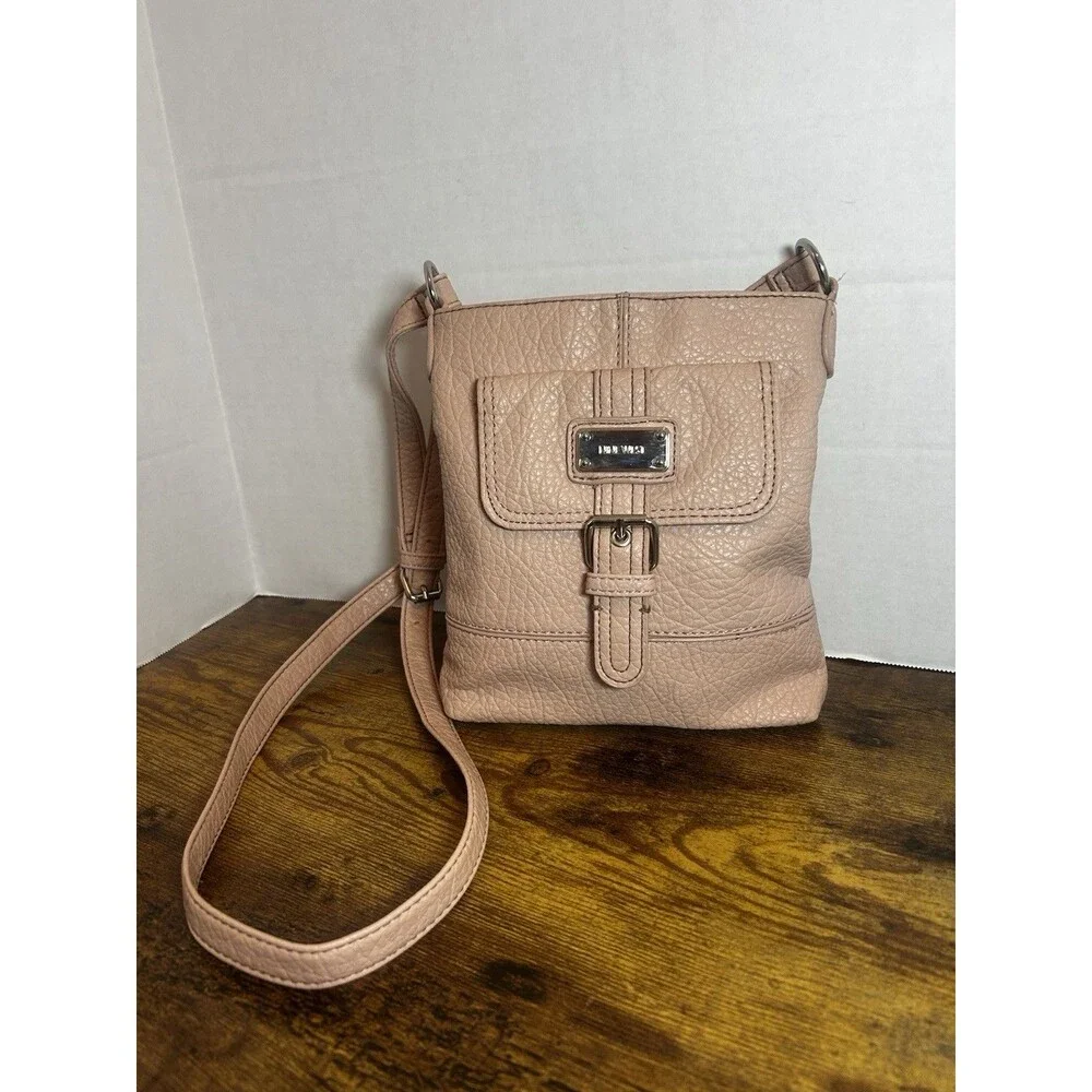 Nine West Blush Pink Crossbody Bag Pebbled Faux Leather Adjustable Strap UEC Bag